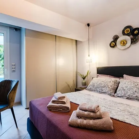 Urban Living, Minicasa Nomad - Kalamata's Hideaway Ferienhaus